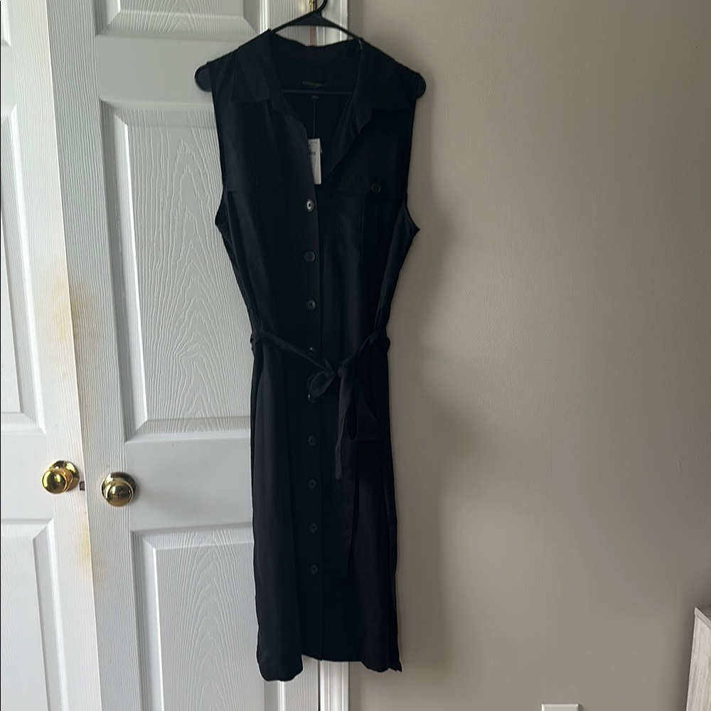 Banana Republic Black Sleeveless Sheath Dress